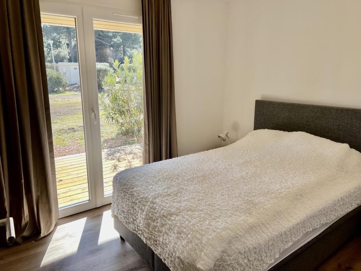 Fiori Di Cala Rossa Hoteliere Appartement Lecci