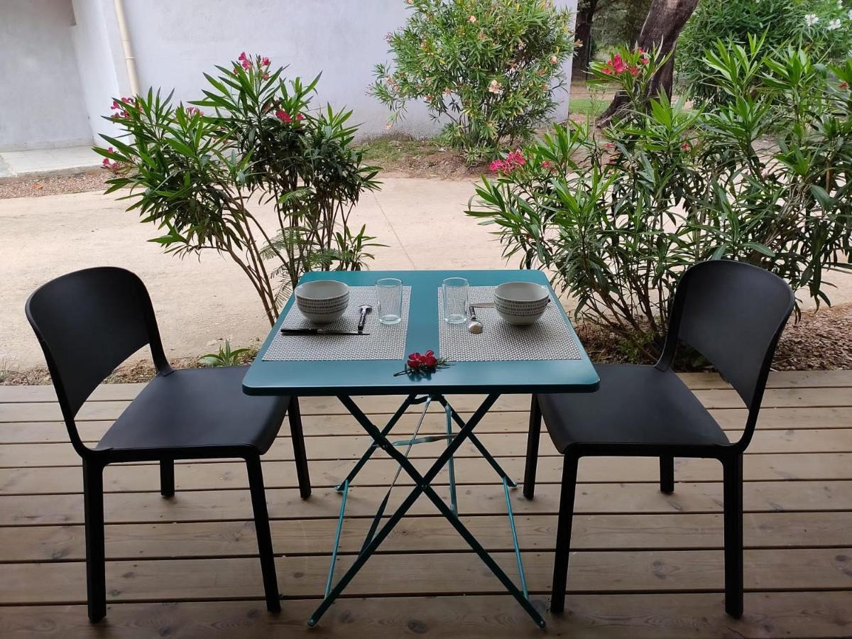 Fiori Di Cala Rossa Hoteliere Appartement