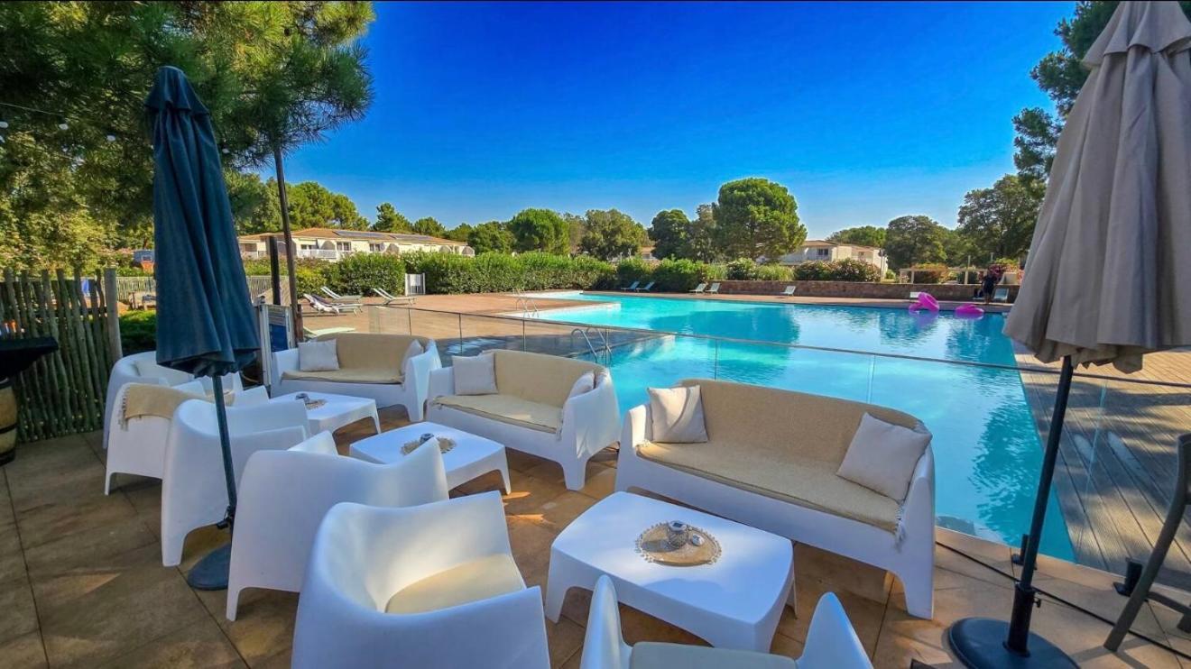 Fiori Di Cala Rossa Hoteliere Appartement Lecci