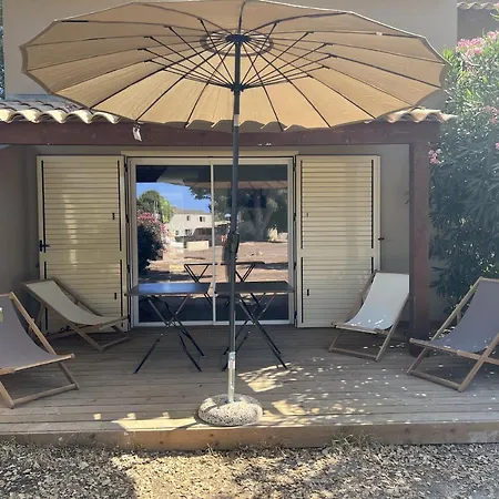 Fiori Di Cala Rossa Residence Hoteliere Lecci Exterior photo