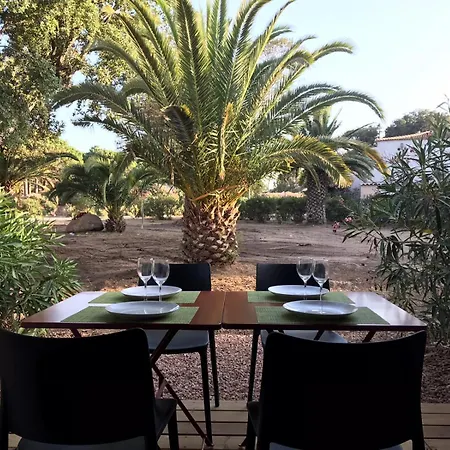 Fiori Di Cala Rossa Residence Hoteliere Lecci Exterior photo