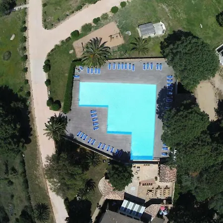 Fiori Di Cala Rossa Residence Hoteliere Lecci Exterior photo