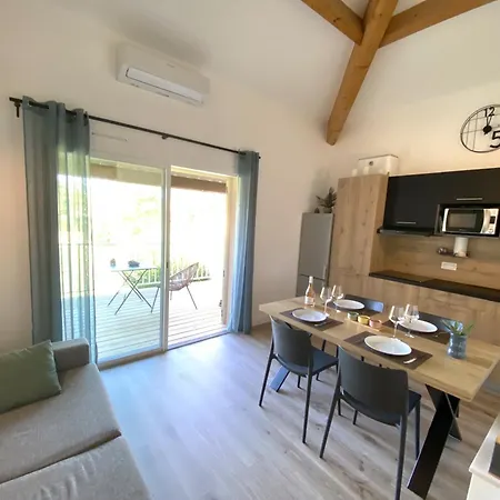 Fiori Di Cala Rossa Residence Hoteliere Lecci Exterior photo