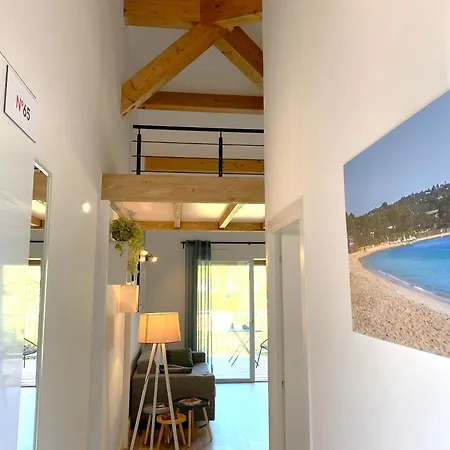 Fiori Di Cala Rossa Residence Hoteliere Lecci Exterior photo