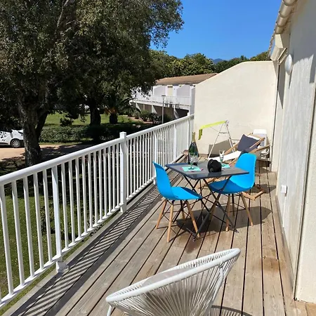 Fiori Di Cala Rossa Residence Hoteliere Lecci Exterior photo