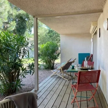 Fiori Di Cala Rossa Residence Hoteliere Lecci Exterior photo