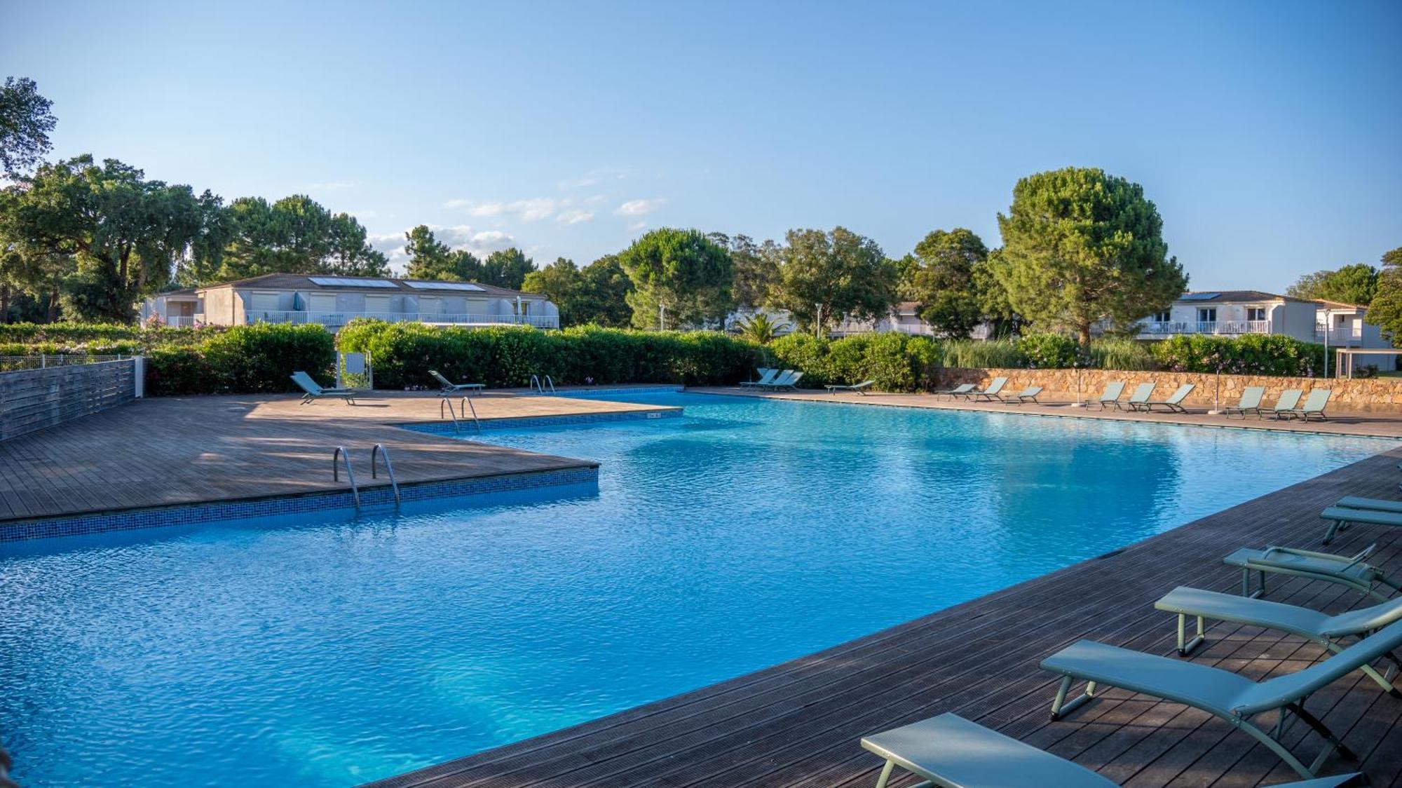 Apartment Fiori Di Cala Rossa Hoteliere *