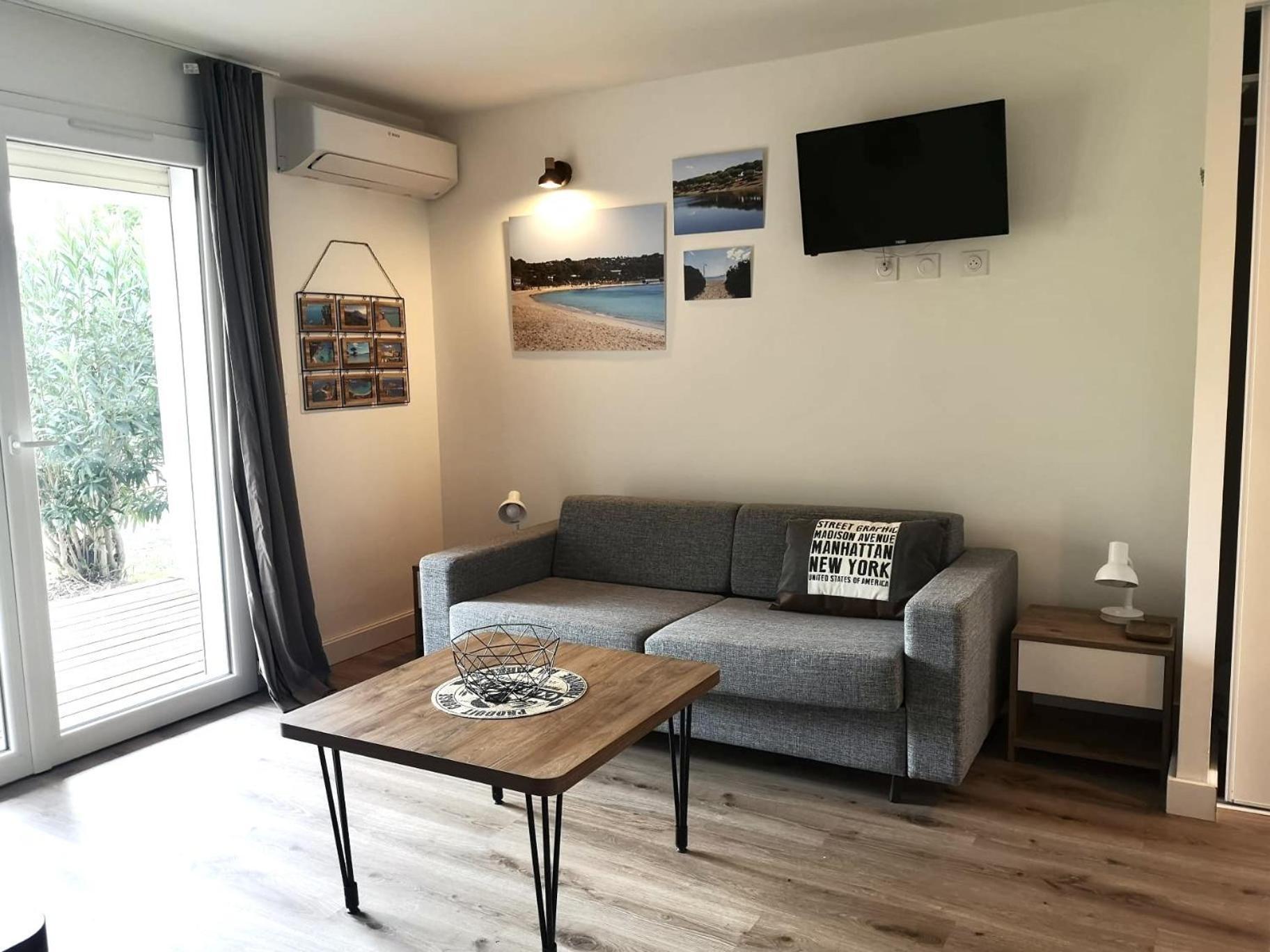 Fiori Di Cala Rossa Hoteliere Apartamento